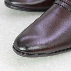 PRIVO By Inc5 BROOCH LEATEHR SLIPPON-CHERRY MEN