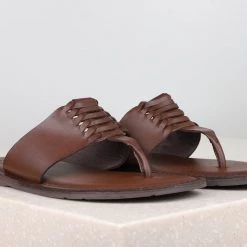 PRIVO By Inc5 CASUAL SLIPPERS-BROWN