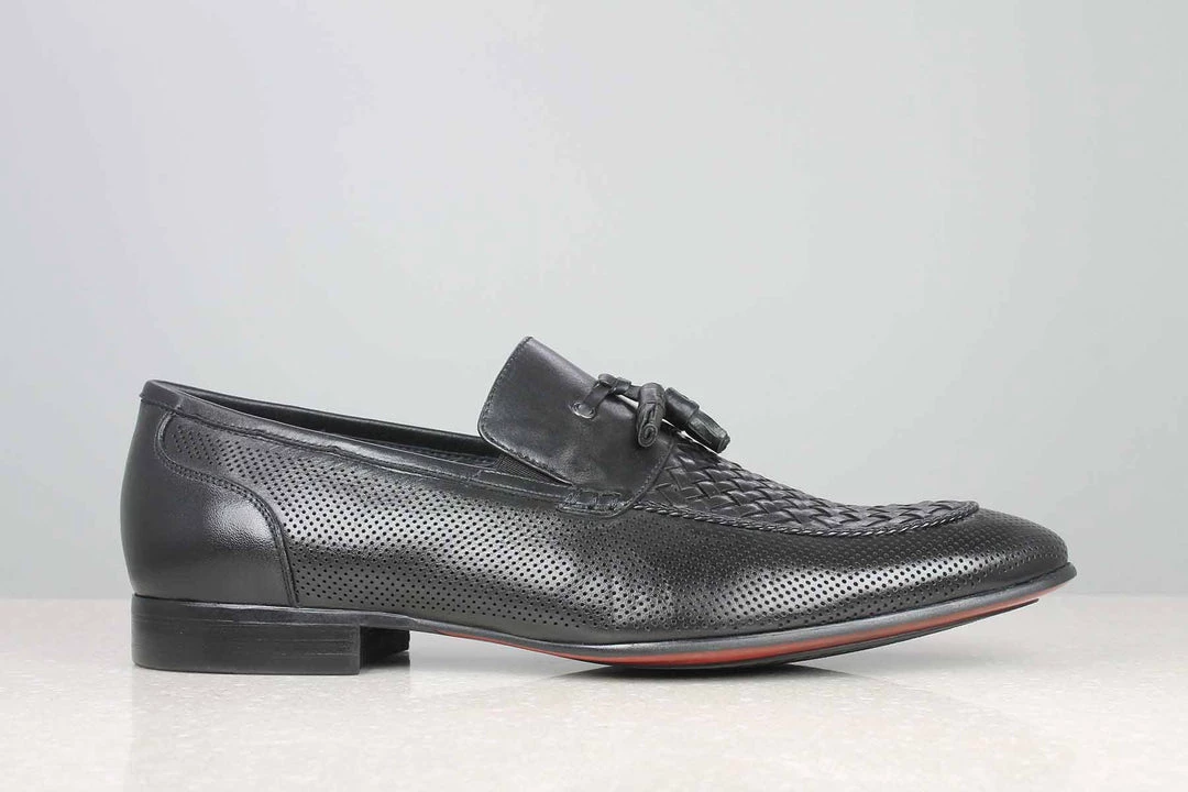 ATESBER By Inc5 INTERLACE TASSEL SLIPPON - BLACK 4 ATESBER By Inc5 INTERLACE TASSEL SLIPPON - BLACK