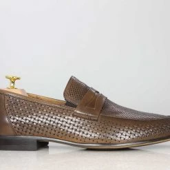 ATESBER By Inc5 PERFORATED FORMAL SLIP-ON SHOES-BROWN