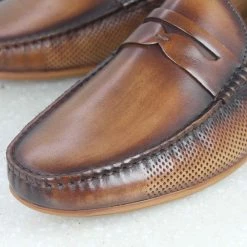 ATESBER By Inc5 MEN PLEATED BRUSH OFF MOCCASIN - APRICOT