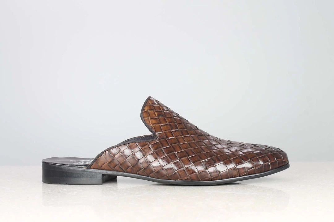 ATESBER By Inc5 CLOSED TOE-BROWN 4 ATESBER By Inc5 CLOSED TOE-BROWN