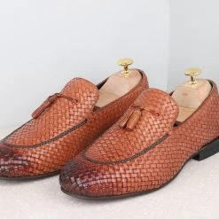 ATESBER By Inc5 FORMAL SLIPONS-TAN