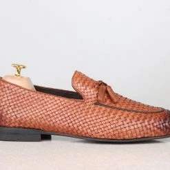 ATESBER By Inc5 FORMAL SLIPONS-TAN