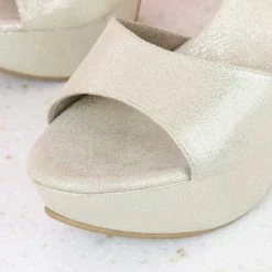 Inc.5 SALE CONE HIGH HEEL SANDAL-GOLD