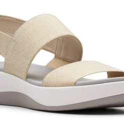 Clarks WOMEN ARLA JACORY SOFT GOLD