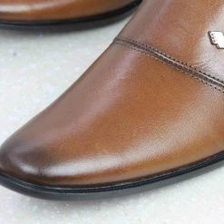 PRIVO By Inc5 BROOCH SLIPPON - TAN