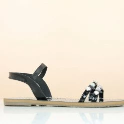 Inc.5 SALE STUDDED FLAT THONG-BLACK