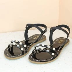 Inc.5 SALE STUDDED FLAT THONG-BLACK