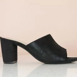 Inc.5 SALE BLOCK HEEL FORMAL MULES-BLACK