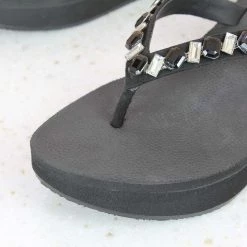 Inc.5 CORK COVERED PLATFORM THONG-BLACK Casual