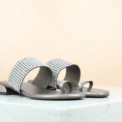 Inc.5 DIAMOND FLAT TOE POST-GUN METAL