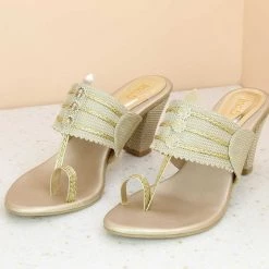 Inc.5 BLOCK HEEL KOLHAPURI-GOLD