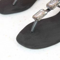 Inc.5 SALE CRYSTAL STONE FLAT SANDAL-BLACK