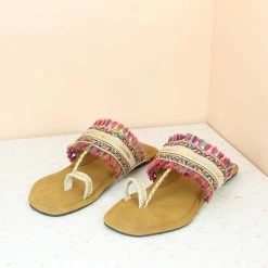 Inc.5 MULTI COLOURED FLAT KOLHAPURI-BEIGE