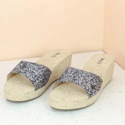 Inc.5 Ethnic GLITTERY PLATFORM MULE-GUN METAL