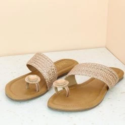 Inc.5 LACED FLAT THONG-ROSE GOLD