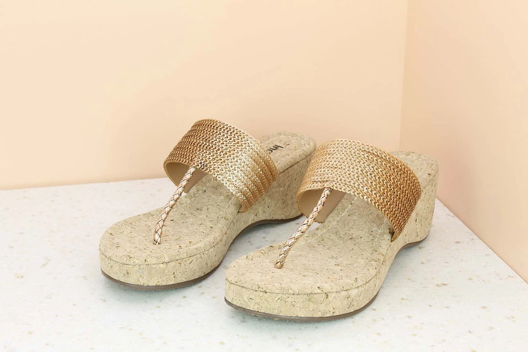 Inc.5 SEQUIN LACE PLATFORM THONG-ROSE GOLD 5 Inc.5 SEQUIN LACE PLATFORM THONG-ROSE GOLD