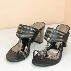 Inc.5 BLOCK HEEL KOLHAPURI-BLACK