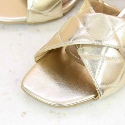 Inc.5 BLOCK HEEL METALLIC MULES