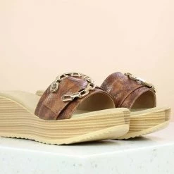 Inc.5 PLATFORM CASUAL PU MULE-TAN