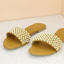 Inc.5 SALE FLAT PEARL MULE - YELLOW