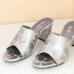 Inc.5 BLOCK HEEL MULE - GUN METAL Mules 9 Inc.5 BLOCK HEEL MULE - GUN METAL Mules