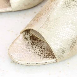 Inc.5 Mules BLOCK HEEL MULE - GOLD