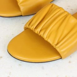 Inc.5 PLEATED FLAT MULES