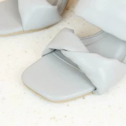 Inc.5 BLOCK HEEL TWISTED MULES