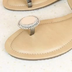 Inc.5 FLAT DIAMOND TOE POST WOMEN