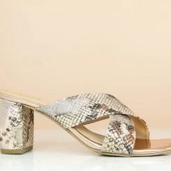 Inc.5 CROSS STRAP BLOCK HEELS SALE