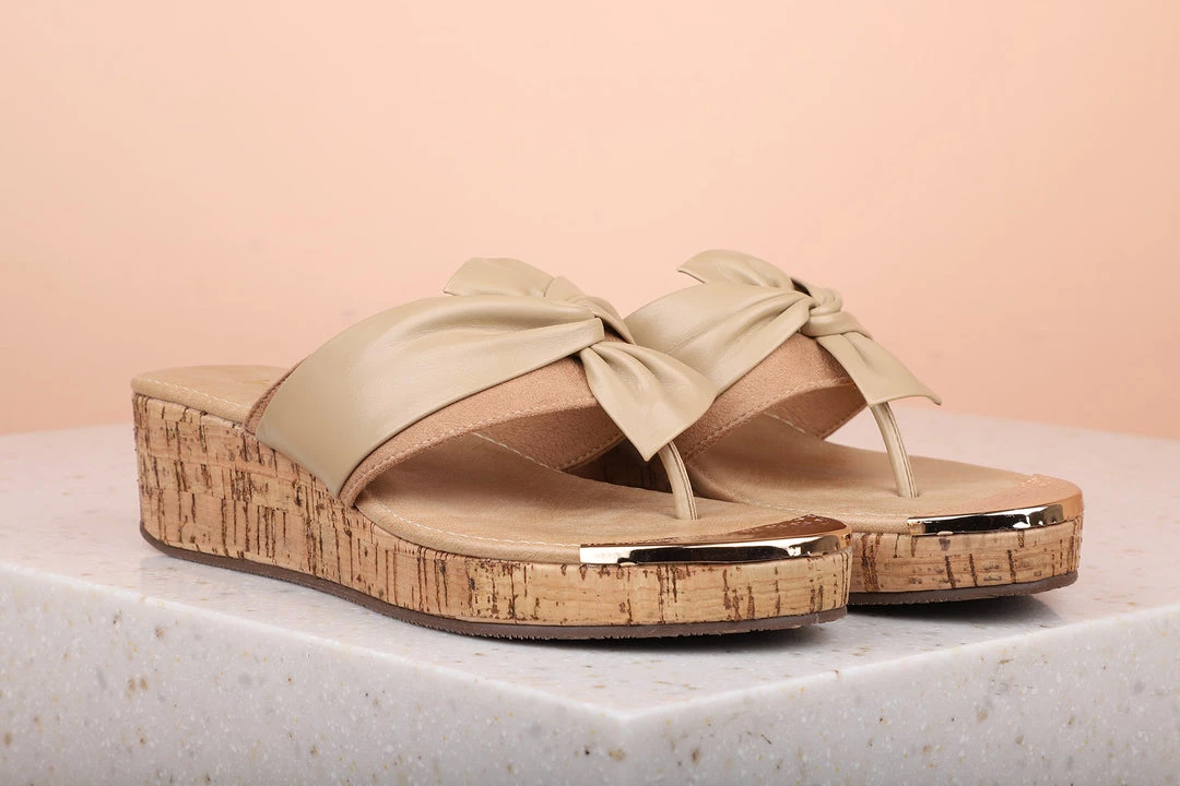 Inc.5 CORK COVERED PLATFORM THONG 3 Inc.5 CORK COVERED PLATFORM THONG