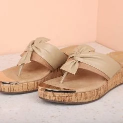 Inc.5 CORK COVERED PLATFORM THONG 9 Inc.5 CORK COVERED PLATFORM THONG