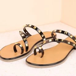 Inc.5 SALE FLAT STUDDED TOE POST