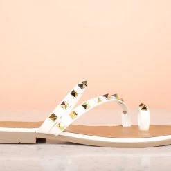 Inc.5 FLAT STUDDED TOE POST