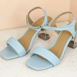 Inc.5 GLASS HEEL SANDAL