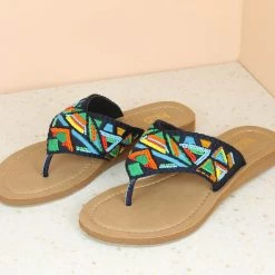 Inc.5 EMBROIDED THONG