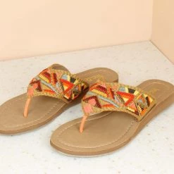 Inc.5 EMBROIDED THONG Embroidery