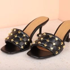 Inc.5 STUDDED MULES