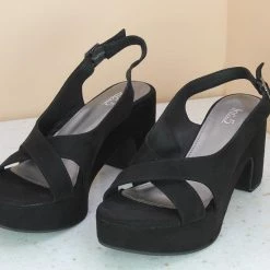 Inc.5 PLATFORM SUEDE SANDAL - BLACK WOMEN