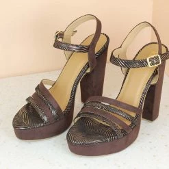 Inc.5 PLATFORM HEELS SANDAL