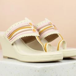 Inc.5 VEDGE HEEL KOLHAPURI - BEIGE SALE