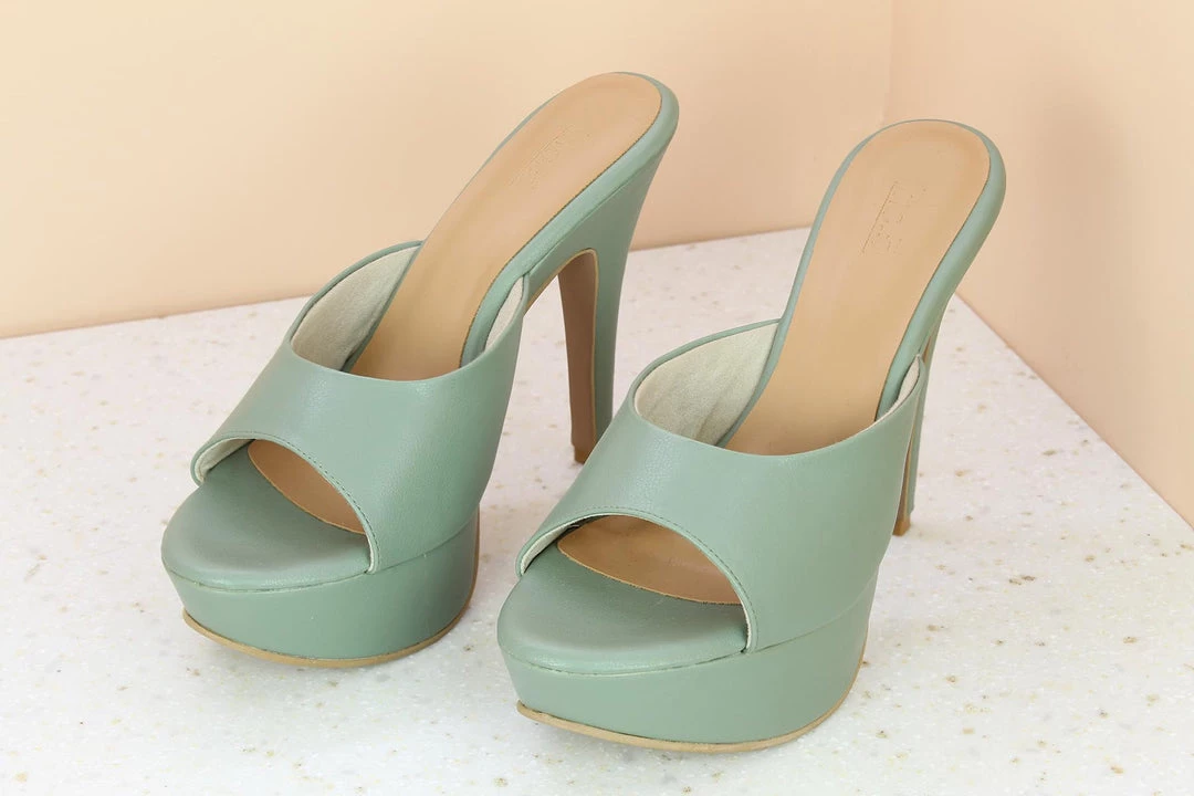 Inc.5 HIGH HEEL MULES 6 Inc.5 HIGH HEEL MULES