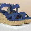 Inc.5 SUEDE HIGH PLATFORM SANDAL