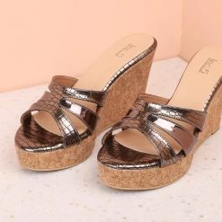 Inc.5 WOMEN CORK COVERED VEDGE MULES
