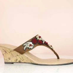 Inc.5 CROCHET ZARDOZI THONG-TAN