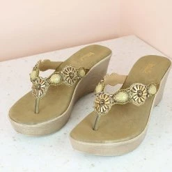 Inc.5 EMBROIDED PLATFORM WEDDING THONG-ANTIQUE GOLD