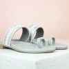 Inc.5 EMBROIDED FLAT TOE THONG-GREY