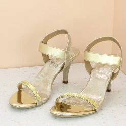 Inc.5 Ethnic DIAMOND SANDAL-GOLD